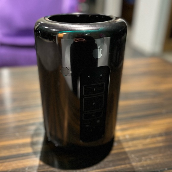 2013 Mac Pro ‘Trashcan’ Fully Refurbished and Upgraded - Picture 5 of 8